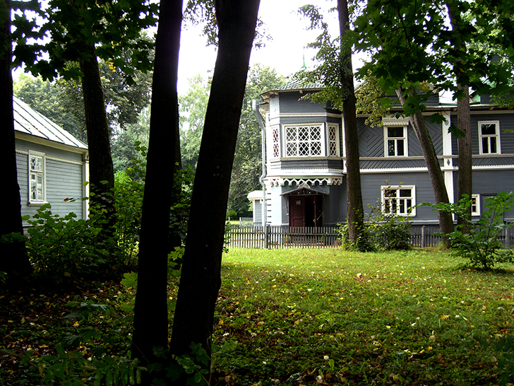 Музей-заповедник П.И.Чайковского (фото Василий Кузьмин, 2015 год)