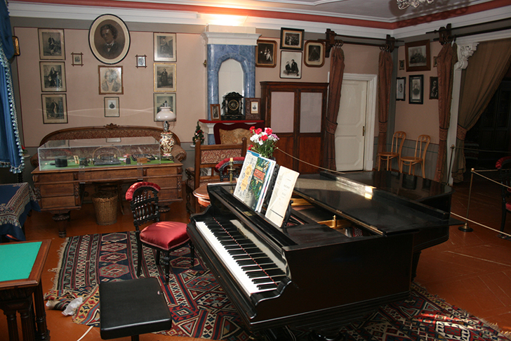 Музей-заповедник П.И.Чайковского (фото Василий Кузьмин, 2015 год)