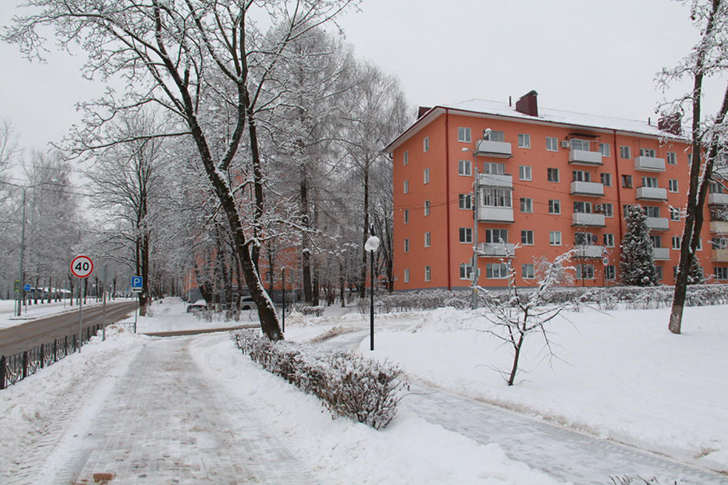 г.Клин, Бородинский проезд, зима 2020/2021 год (Фото В.Кузьмин)