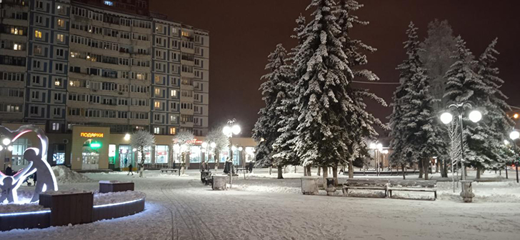 г.Клин, сквер Афанасьева зима 2020/2021 год (Фото В.Кузьмин)