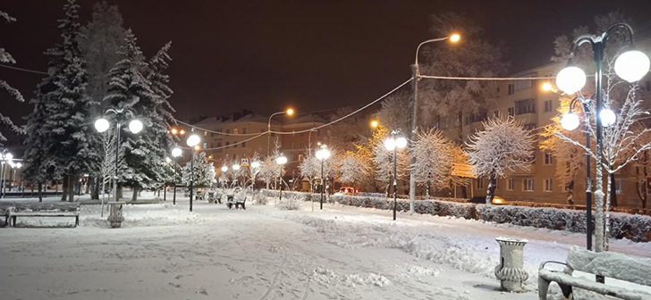 г.Клин, сквер Афанасьева зима 2020/2021 год (Фото В.Кузьмин)