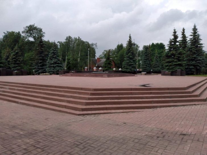 «Вечный огонь». Пересчения улицы Гагарина и Лениградского шоссе (фото infoce-klin.ru)