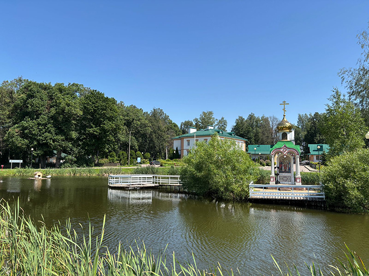 Усадьба «Демьяново» (фото Олег Д., июль, 2025)