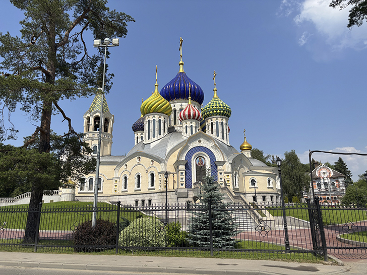 Собор святого благоверного князя Игоря Черниговского (фото Олег Д., июль, 2025)