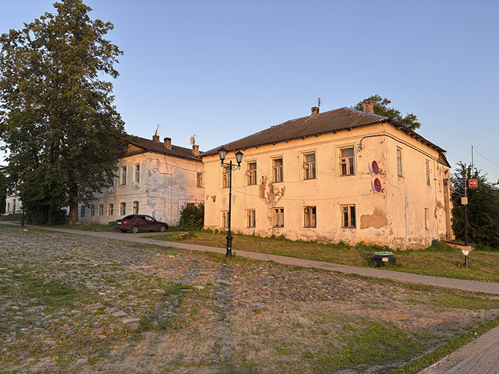 Рассвет в Калязине (фото Олег Д., июль, 2025)