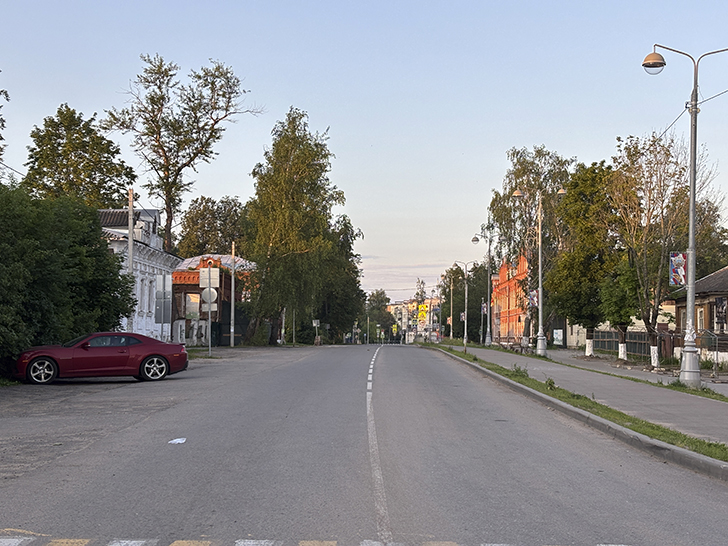 Рассвет в Калязине (фото Олег Д., июль, 2025)