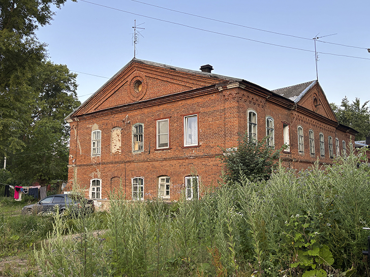 Рассвет в Калязине (фото Олег Д., июль, 2025)