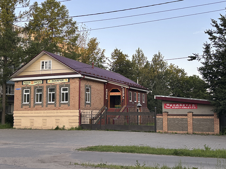 Рассвет в Калязине (фото Олег Д., июль, 2025)