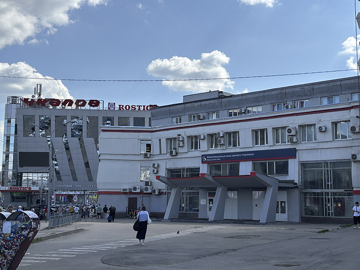 Привокзальная площадь Нижнего Новгорода (фото Олег Д., июль, 2025)