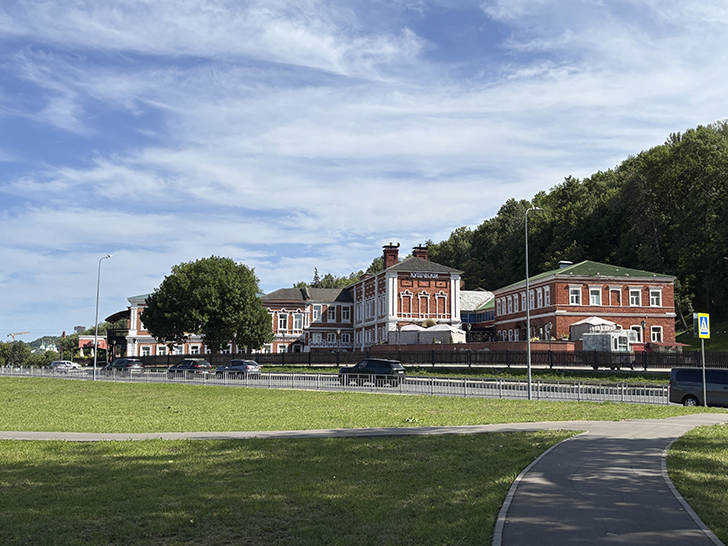 Прогулка по Нижне-Волжской набережной в Нижнем Новгороде (июль, 2025)