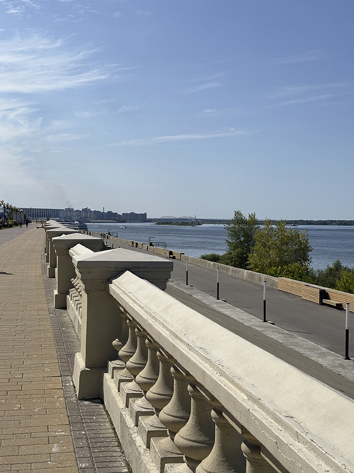 Прогулка по Нижне-Волжской набережной в Нижнем Новгороде (июль, 2025)