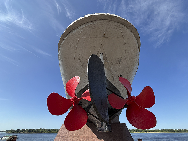 Прогулка по Нижне-Волжской набережной в Нижнем Новгороде (июль, 2025)