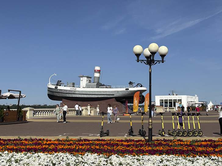 Прогулка по Нижне-Волжской набережной в Нижнем Новгороде (июль, 2025)