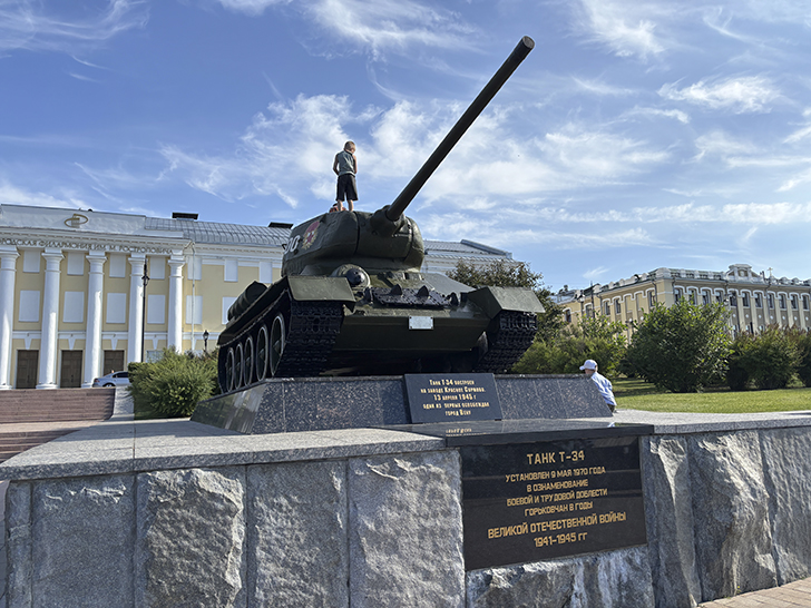 Прогулка по Нижегородскому кремлю (фото Олег Д., июль, 2025)
