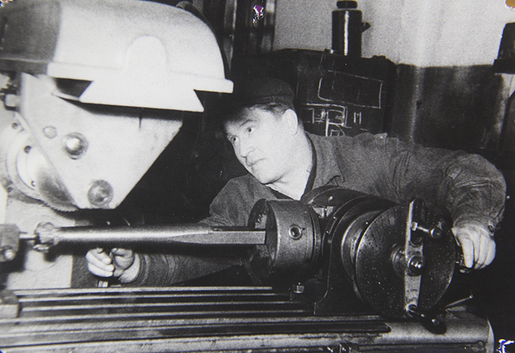 Стекольный завод