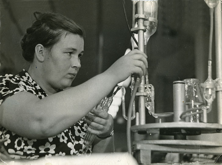 Тетмометровый завод Кузьмина (Романычева) Людмила Николаевна