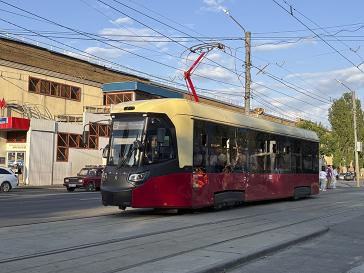 Трамвайная система Нижнего Новгорода (фото Олег Д., июль, 2025)