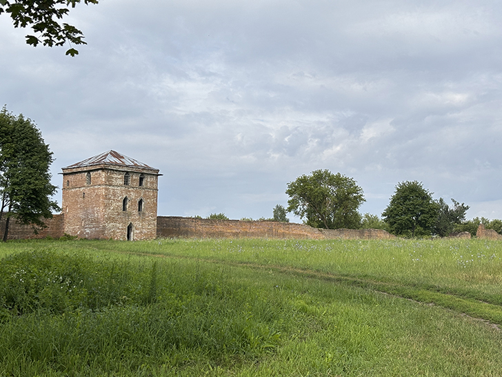 Усадьба Каменских: величественный архитектурный памятник Орловщины (фото Олег Д., июль, 2025)
