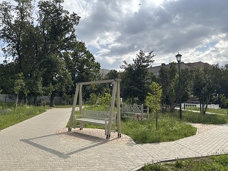 Сквер Дворянское гнездо в Орле (фото Олег Д., июль, 2025)