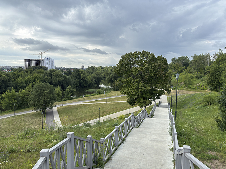 Сквер Дворянское гнездо в Орле (фото Олег Д., июль, 2025)