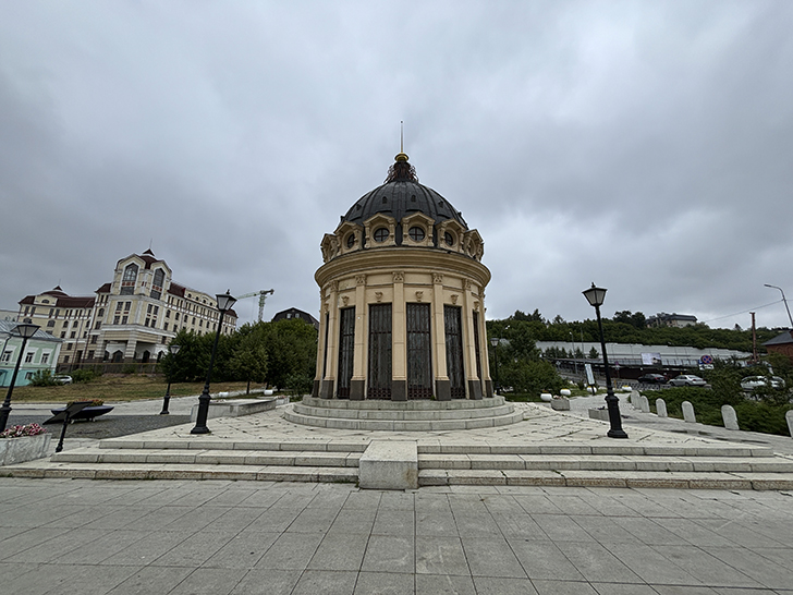 Петербургская улица в Казани (фото Олег Д., июль, 2024)