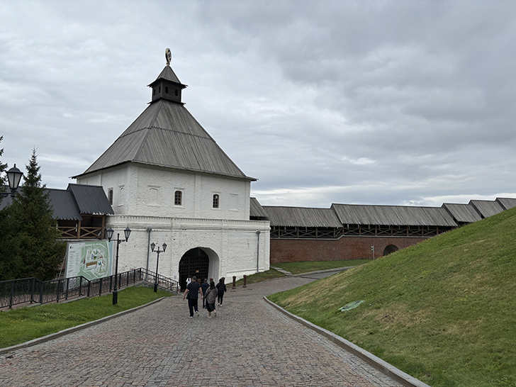 Казанский кремль (фото Олег Д, июль, 2024)