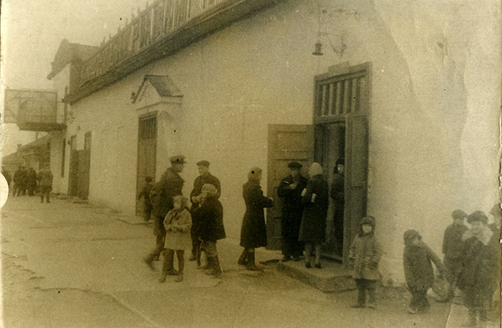 Кинотеатр Авангард и Гайдаровец