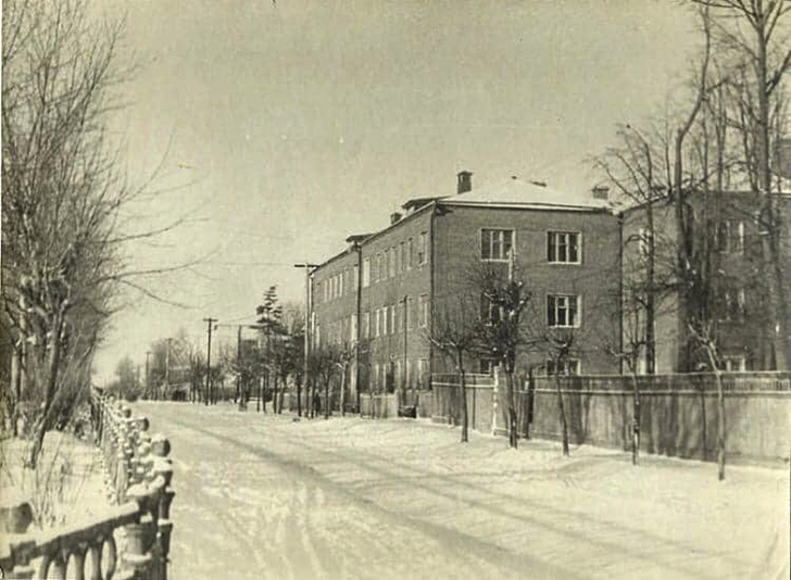 Первомайский сквер дом 26 Талалихин