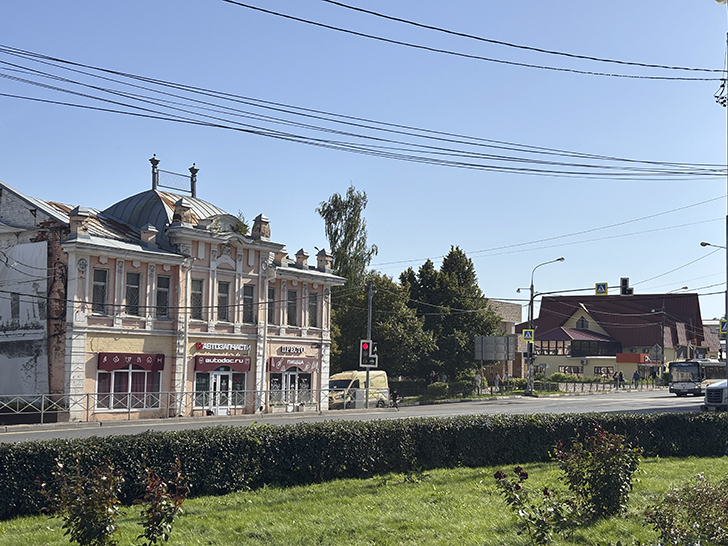 Прогулка по Клину в день города (фото Олег Д., август, 2025)