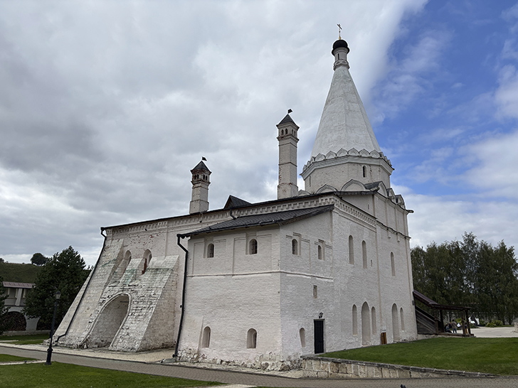 Старица — город-музей в Тверской области под открытым небом (фото Олег Д., сентябрь, 2025)