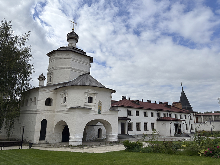 Старица — город-музей в Тверской области под открытым небом (фото Олег Д., сентябрь, 2025)