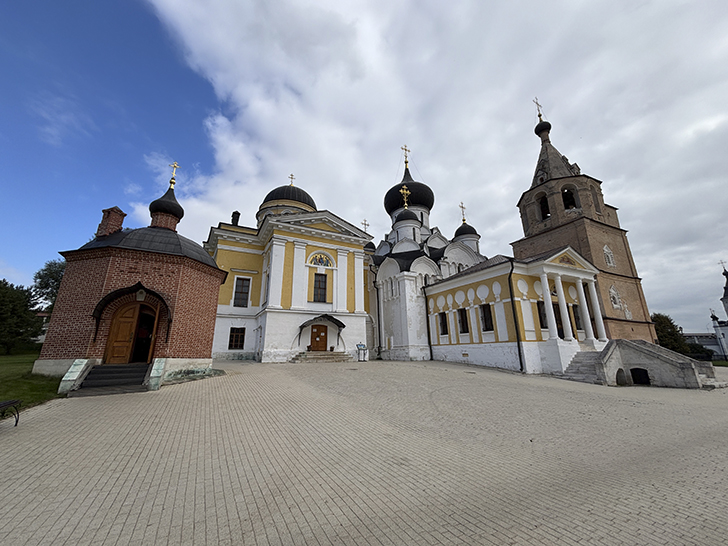 Старица — город-музей в Тверской области под открытым небом (фото Олег Д., сентябрь, 2025)