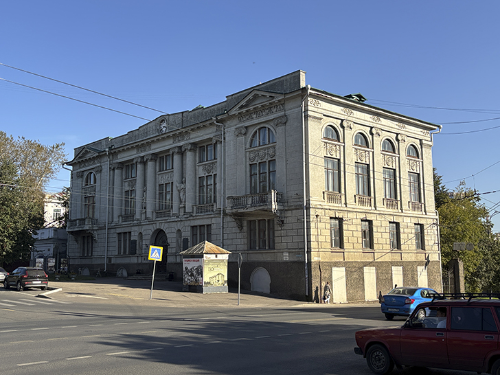 Иваново: город текстиля, революций и конструктивизма (фото Олег Д., сентябрь, 2025)