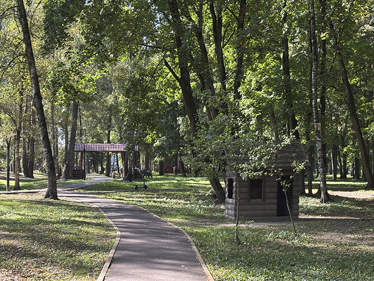 Ногинский городской парк (фото Олег Д., сентябрь, 2025)