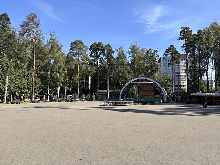 Ногинский городской парк (фото Олег Д., сентябрь, 2025)