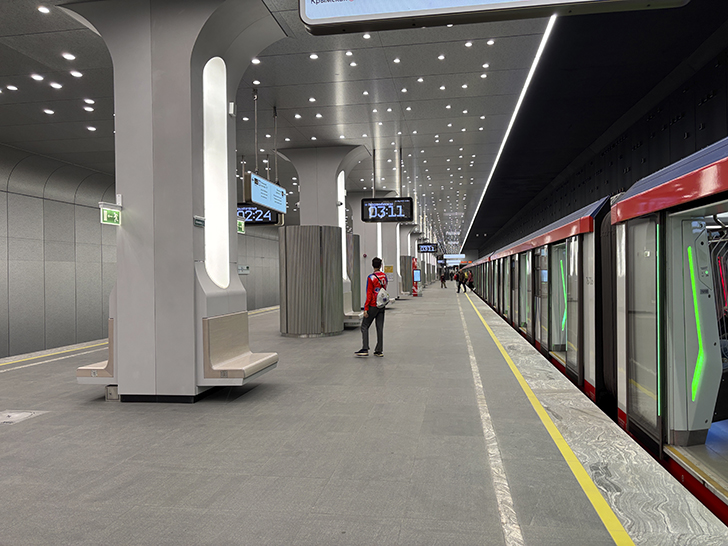 Троицкая линия Московского метро (фото Олег Д., Москва, сентябрь, 2025)