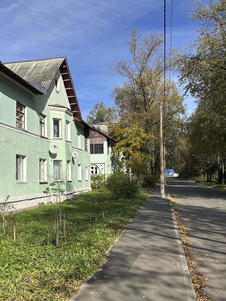 Фото-прогулка по уютному Клину (фото Олег Д., осень, 2025)