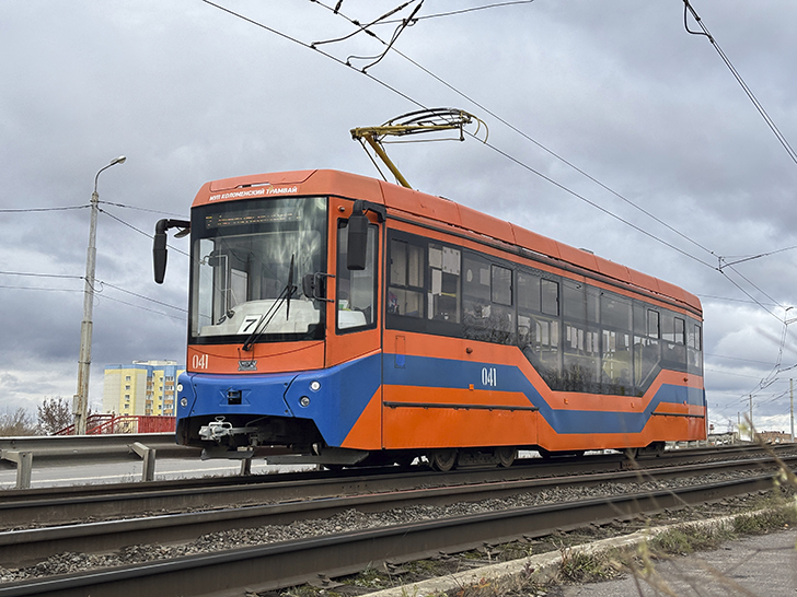Коломенский трамвай (фото Олег Д., осень, 2025)