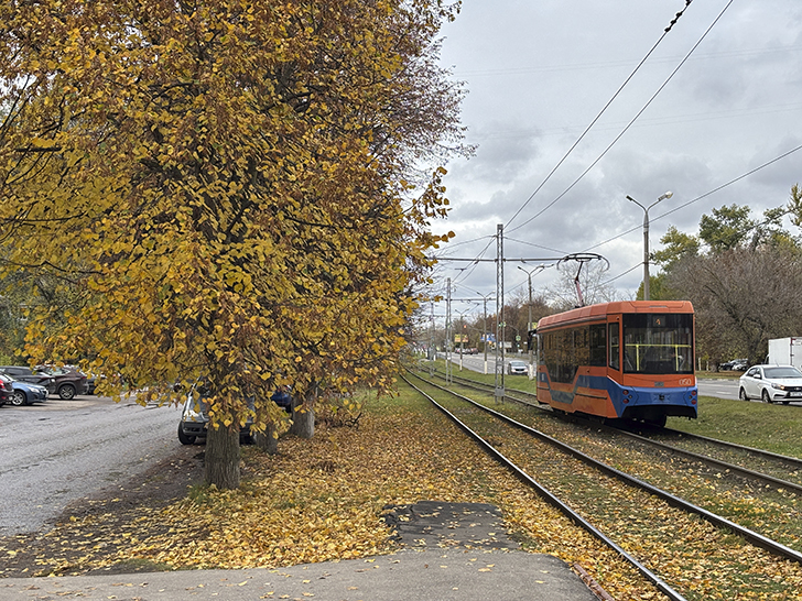Коломенский трамвай (фото Олег Д., осень, 2025)