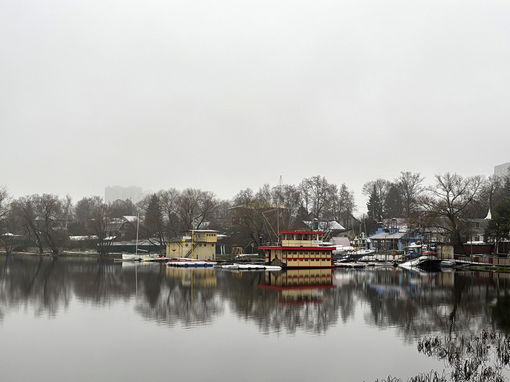 Косино-Ухтомский — район в Восточном административном округе Москвы (фото Олег Д., осень, 2025)