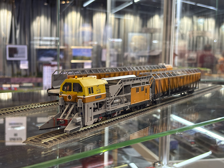 Выставка «Железнодорожная модель 2025» (фото Олег Д., осень, 2025)