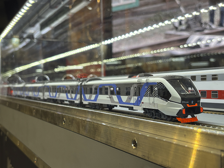 Выставка «Железнодорожная модель 2025» (фото Олег Д., осень, 2025)