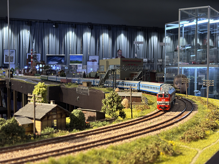 Выставка «Железнодорожная модель 2025» (фото Олег Д., осень, 2025)