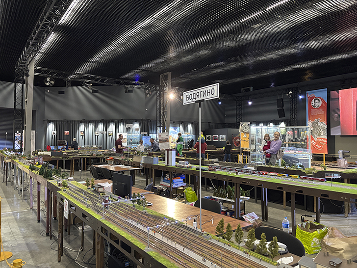 Выставка «Железнодорожная модель 2025» (фото Олег Д., осень, 2025)