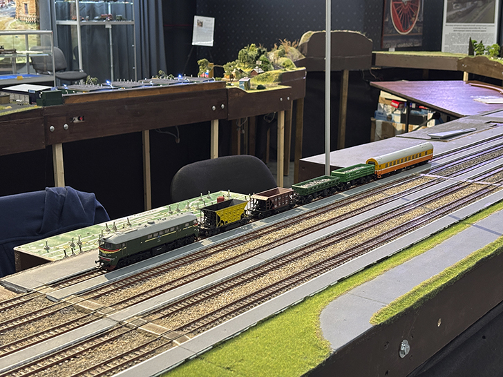 Выставка «Железнодорожная модель 2025» (фото Олег Д., осень, 2025)