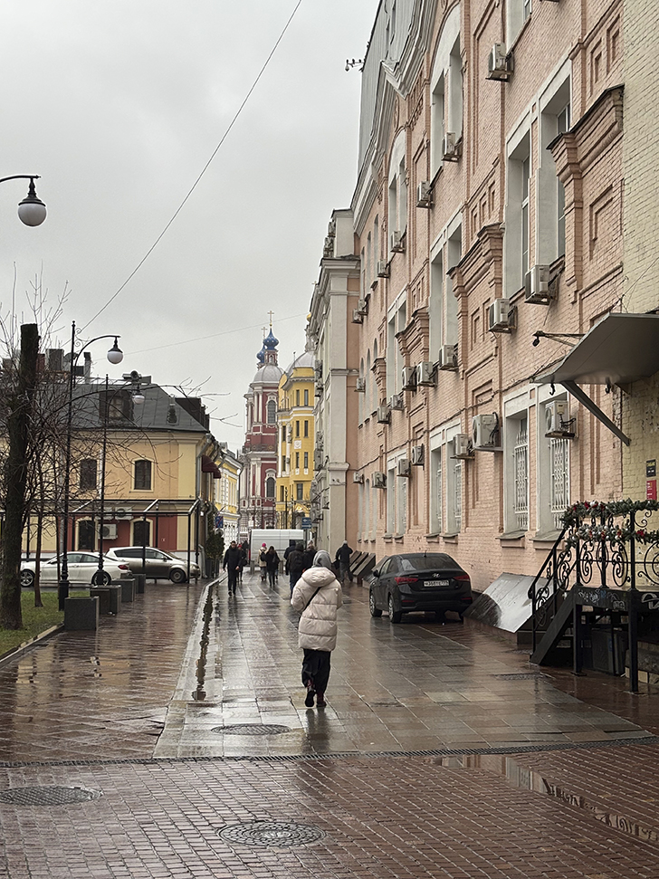 Прогулка от «Третьяковской» до «Кропоткинской» (фото Олег Д., декабрь, 2025)