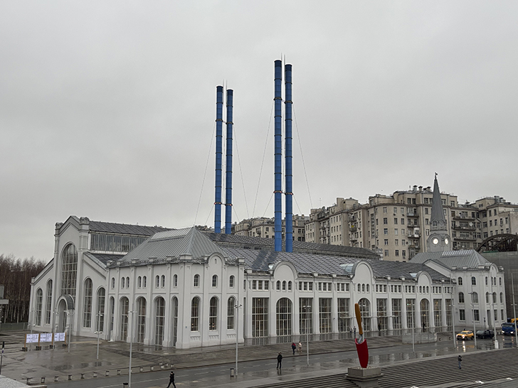 Прогулка от «Третьяковской» до «Кропоткинской» (фото Олег Д., декабрь, 2025)