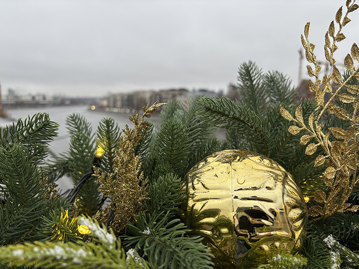 Прогулка от «Третьяковской» до «Кропоткинской» (фото Олег Д., декабрь, 2025)