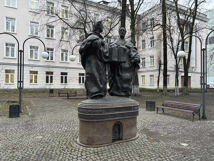 Путешествие в город Тверь — живописный областной центр на берегах Волги (фото Олег Д., декабрь, 2025)