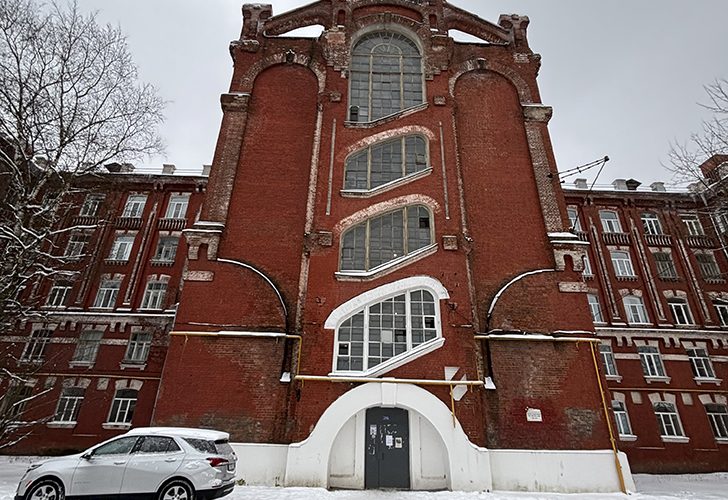 Морозовский городок (Двор Пролетарки) в Твери: история и архитектура (фото Олег Д., январь, 2026)